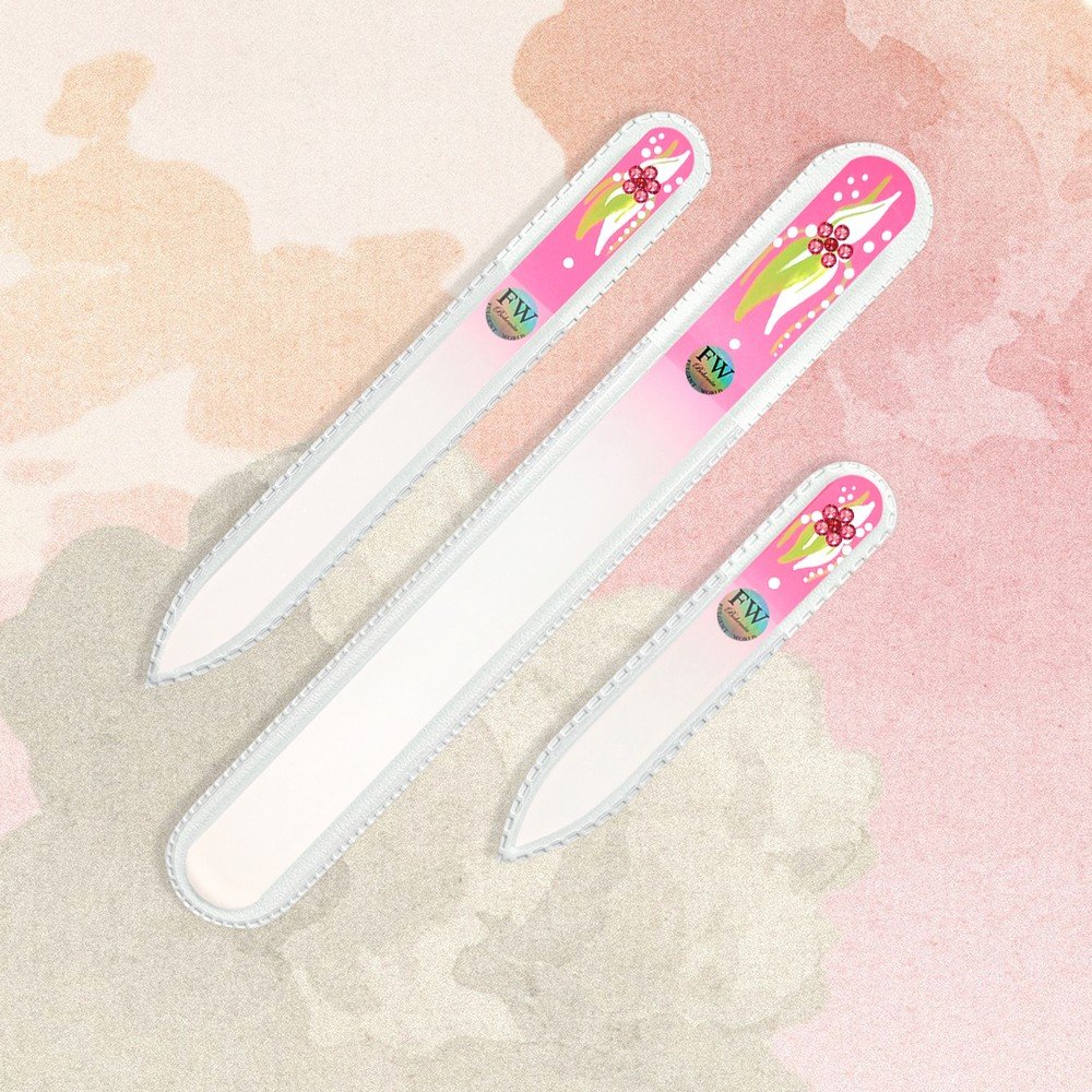 Fulgent World s.r.o.,GLASS NAIL FILES SET 3PCS “FLOWERS” – MANICURE AND PEDICURE SET MADE IN CZECH REPUBLIC (PINK),SADA SKLENĚNÝCH PILNÍKŮ 3KS „KVĚTINY“ – SADA MANIKÚRY A PEDIKÚRY VYROBENA V ČR (RŮŽOVÁ)