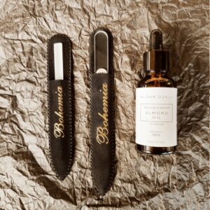 Fulgent World s.r.o.,NAIL CARE SET 3-IN-1 GIFT SET (CLEAR),SADA PÉČE NA NEHTY DÁRKOVÁ SADA 3 V 1 (ČISTÁ)