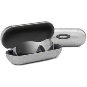 Oakley Inc.,OAKLEY case METAL AOO1531AT 000001,OAKLEY pouzdro METAL AOO1531AT 000001